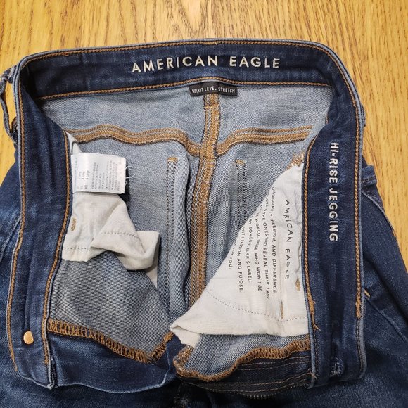 American Eagle 28x28 dark wash distressed hi rise jegging next level str… - Picture 12 of 12
